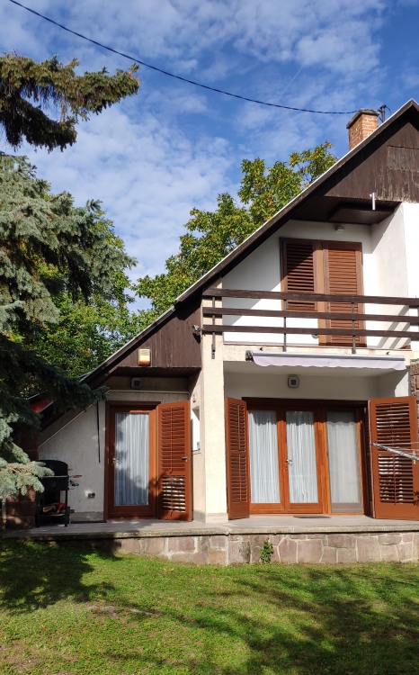 Eladó nyaraló Balatonalmádi  54 m<sup>2</sup> 61.9 millió Ft