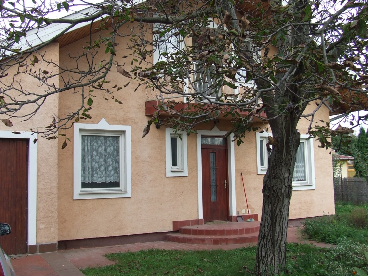for rent house Szigetszentmiklós Lakihegy Budapest előváros 180 m<sup>2</sup> 200 ezer Ft / hó