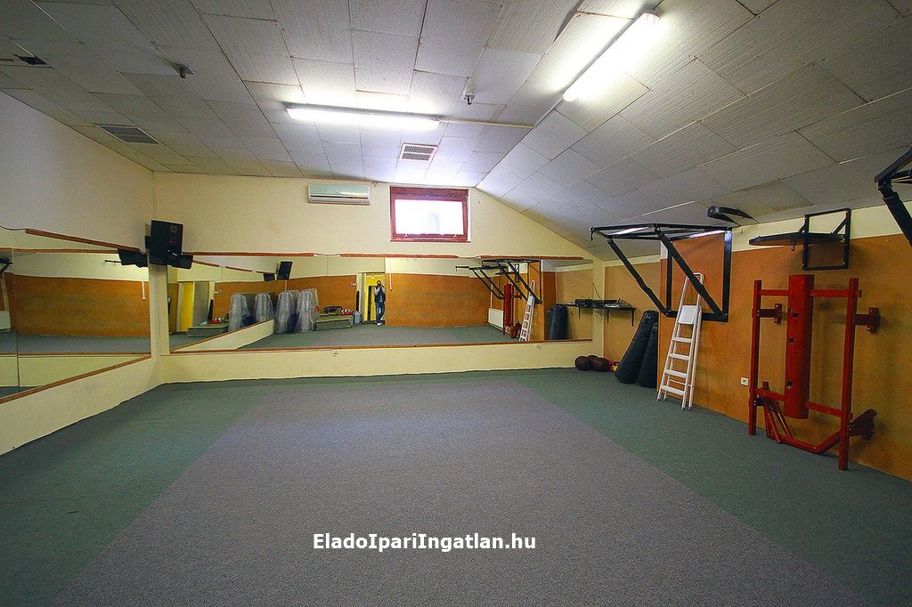 A fájl már létezik a célhelyen: import/kepek/4699722.jpg
Eladó Raktár Budapest, III. kerület  668 m<sup>2</sup> 249 millió Ft