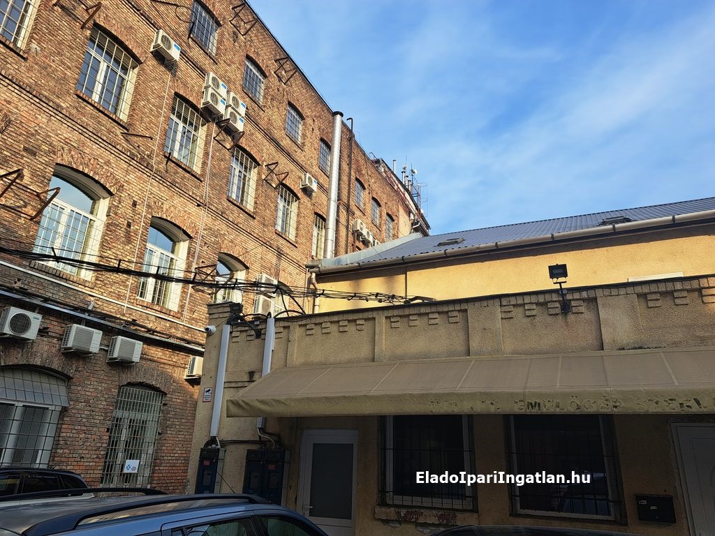 A fájl már létezik a célhelyen: import/kepek/4699723.jpg
Eladó Raktár Budapest, III. kerület  668 m<sup>2</sup> 249 millió Ft