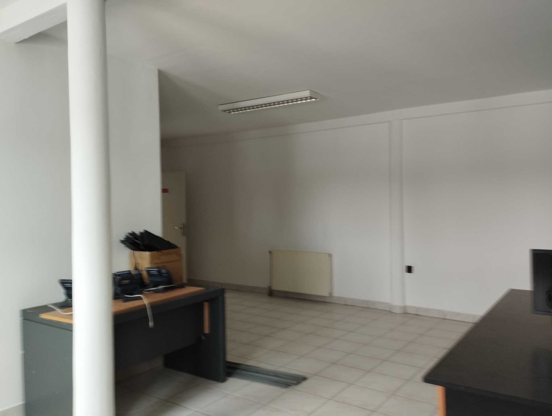 A fájl nem létezik a célhelyen: import/kepek/5232350.jpg. Másolás...
Kép sikeresen importálvaEladó Iroda egyéb Szolnok  210 m<sup>2</sup> 200000 millió Ft