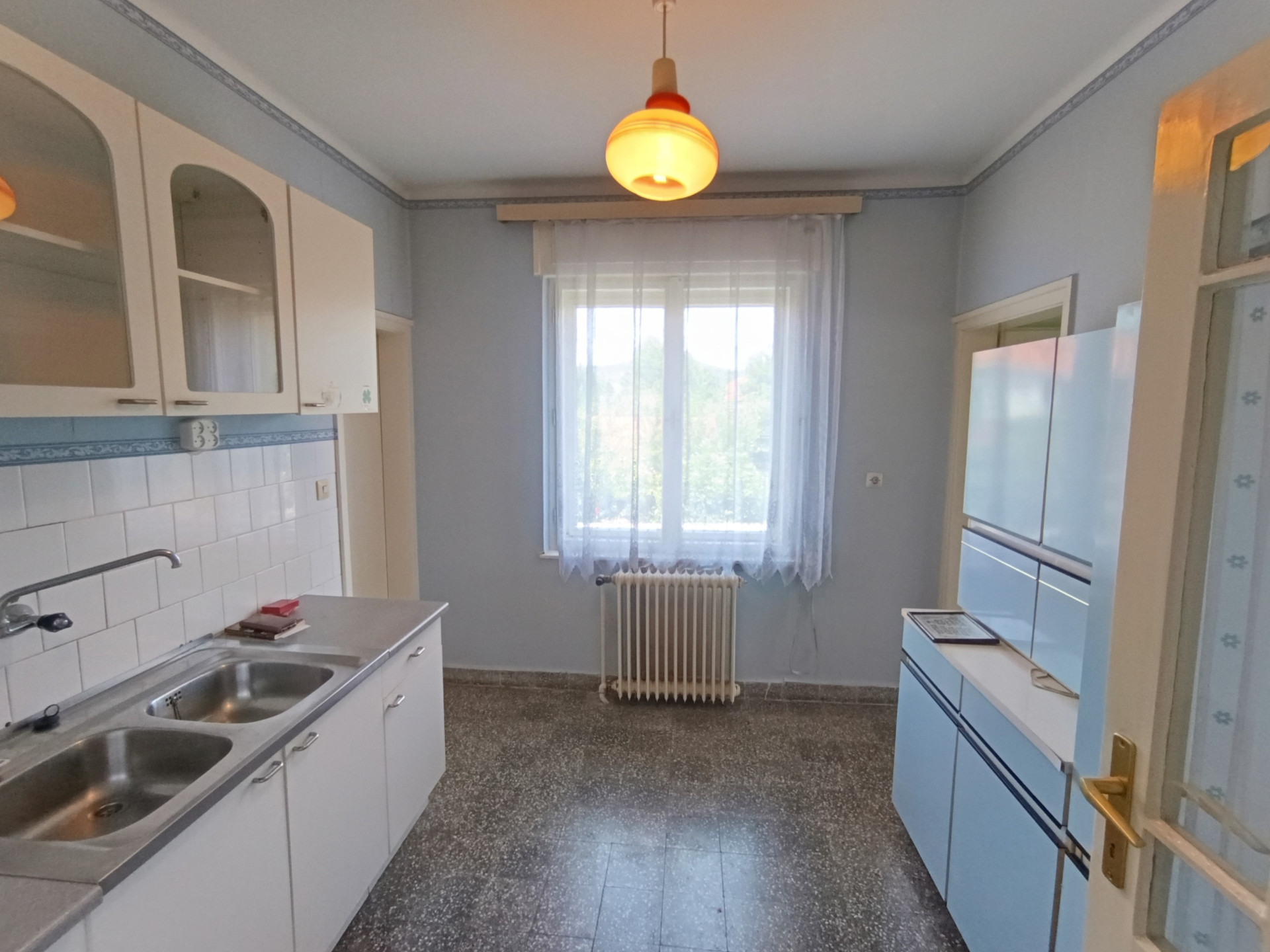 A fájl már létezik a célhelyen: import/kepek/5370843.jpg
Eladó Családi ház Miskolc  130 m<sup>2</sup> 35.5 millió Ft