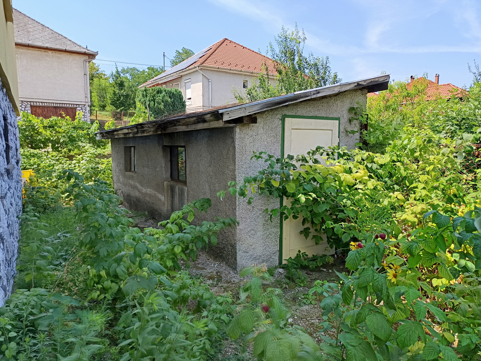 A fájl már létezik a célhelyen: import/kepek/5370852.jpg
Eladó Családi ház Miskolc  130 m<sup>2</sup> 35.5 millió Ft