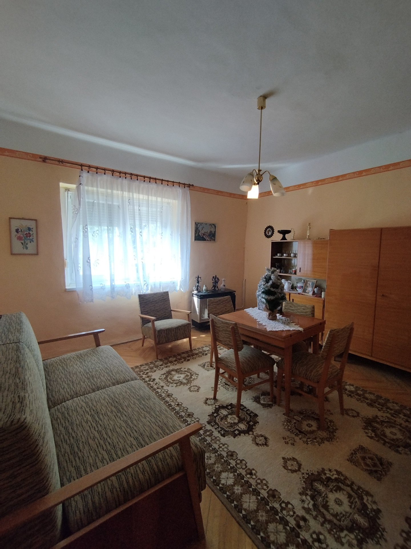 A fájl már létezik a célhelyen: import/kepek/5436944.jpg
For sale house Szászberek  66 m<sup>2</sup> 18.5 millió Ft