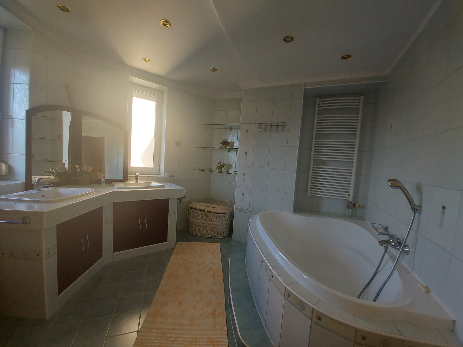 A fájl már létezik a célhelyen: import/kepek/5459690.jpg
For sale flat Szolnok  98 m<sup>2</sup> 69 millió Ft