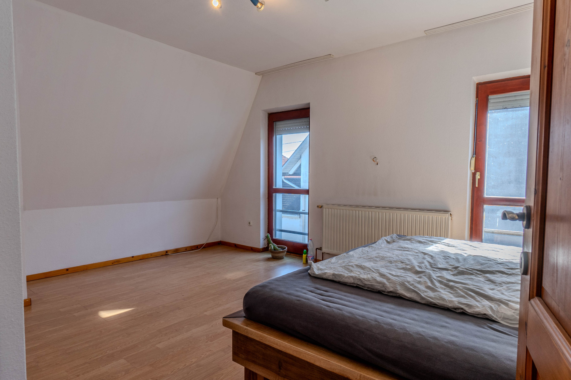 A fájl már létezik a célhelyen: import/kepek/5488313.jpg
Eladó Családi ház Sátoraljaújhely  220 m<sup>2</sup> 91 millió Ft