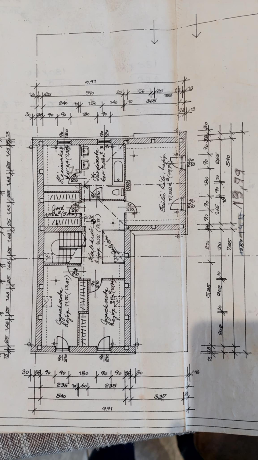 A fájl már létezik a célhelyen: import/kepek/5499735.jpg
Eladó Családi ház Sátoraljaújhely  220 m<sup>2</sup> 91 millió Ft