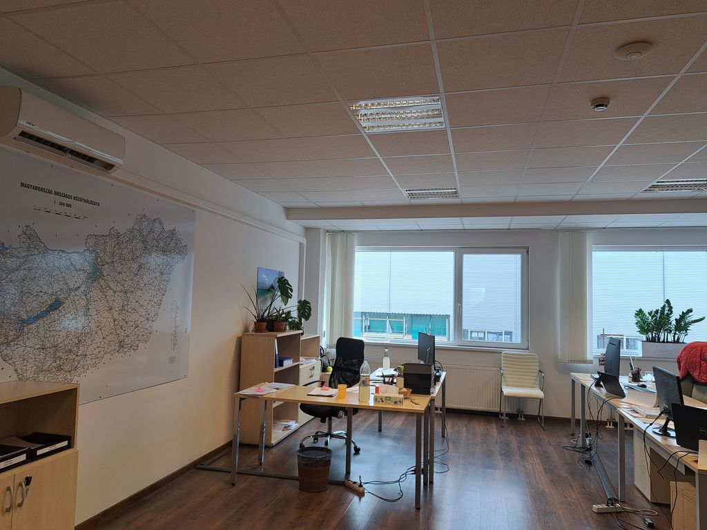 A fájl nem létezik a célhelyen: import/kepek/5594524.jpg. Másolás...
Kép sikeresen importálvaEladó Telephely Sóskút  1639 m<sup>2</sup> 750 millió Ft