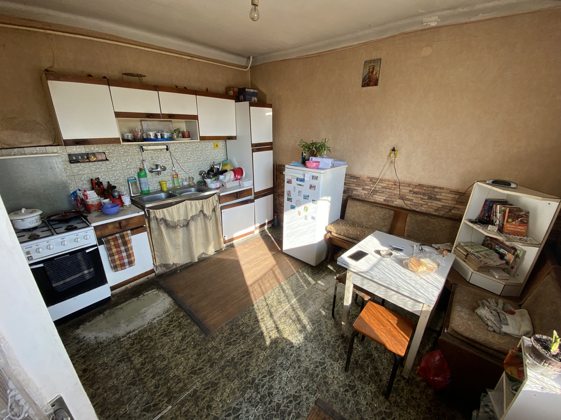 A fájl már létezik a célhelyen: import/kepek/5652414.jpg
Eladó Családi ház Miskolc  150 m<sup>2</sup> 44.99 millió Ft