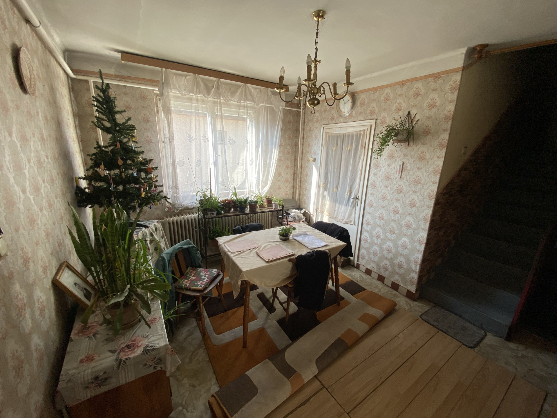 A fájl már létezik a célhelyen: import/kepek/5652416.jpg
Eladó Családi ház Miskolc  150 m<sup>2</sup> 44.99 millió Ft
