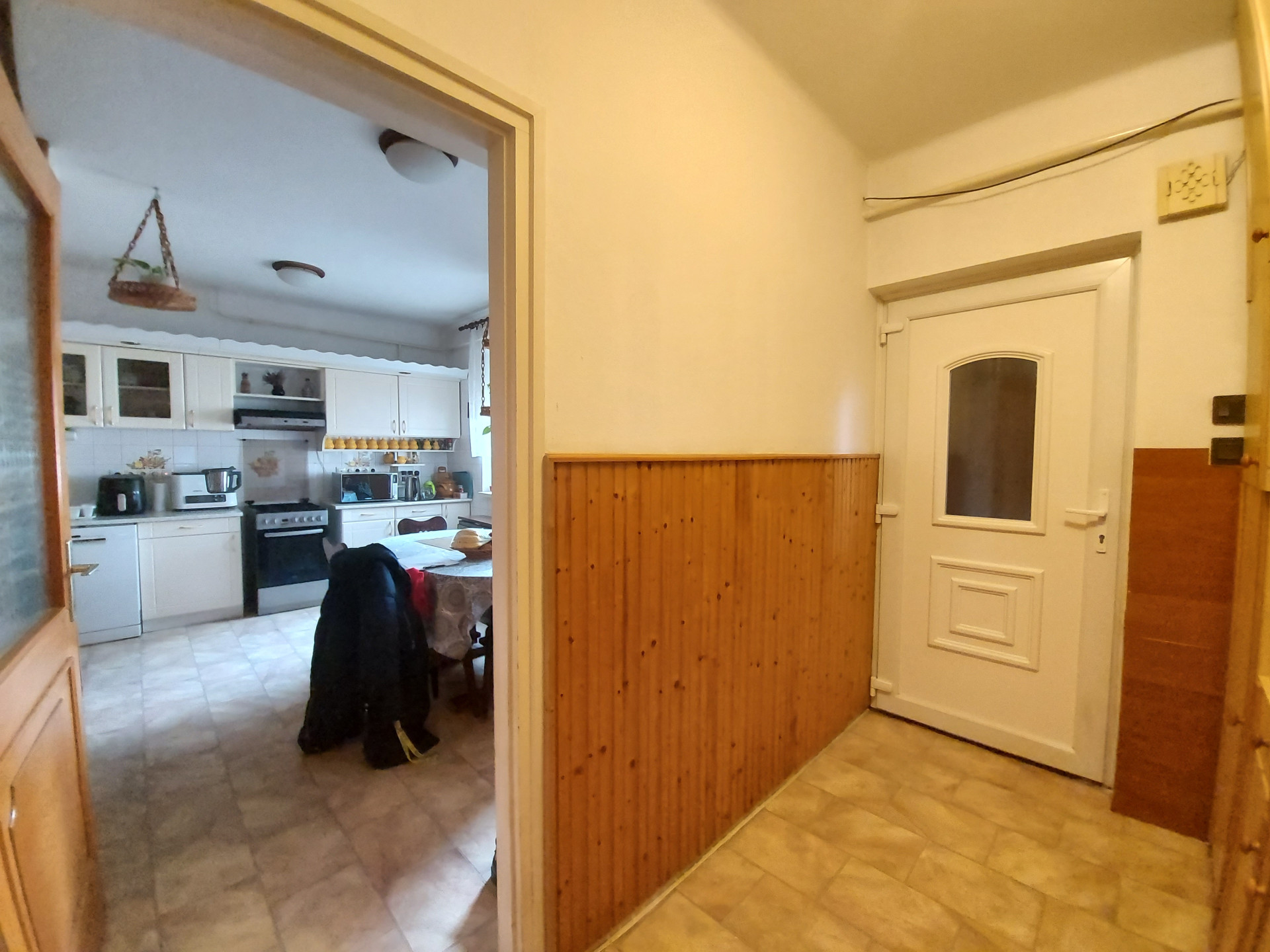 A fájl már létezik a célhelyen: import/kepek/5656998.jpg
For sale house Törökszentmiklós  100 m<sup>2</sup> 42.75 millió Ft