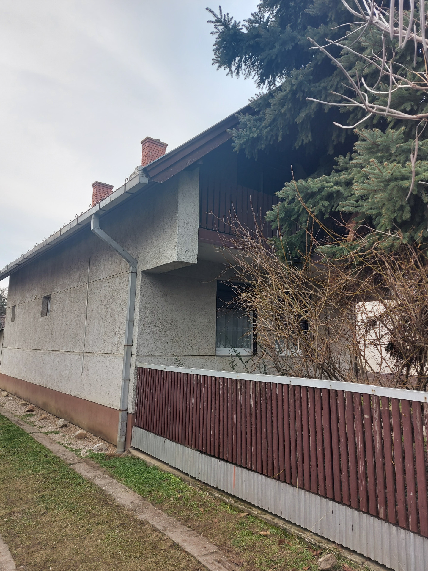 A fájl már létezik a célhelyen: import/kepek/5657017.jpg
For sale house Törökszentmiklós  100 m<sup>2</sup> 42.75 millió Ft