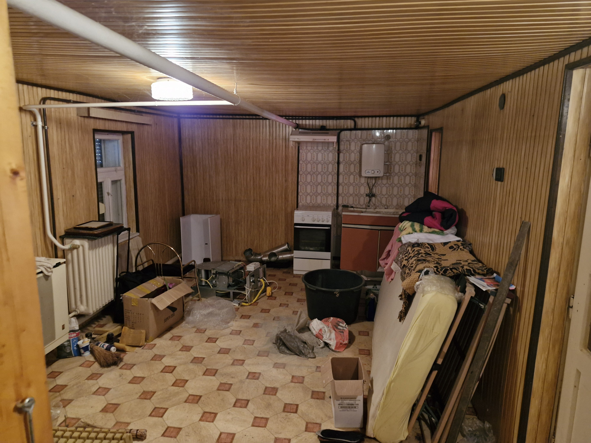 A fájl már létezik a célhelyen: import/kepek/5670683.jpg
For sale house Kenderes  114 m<sup>2</sup> 9.85 millió Ft