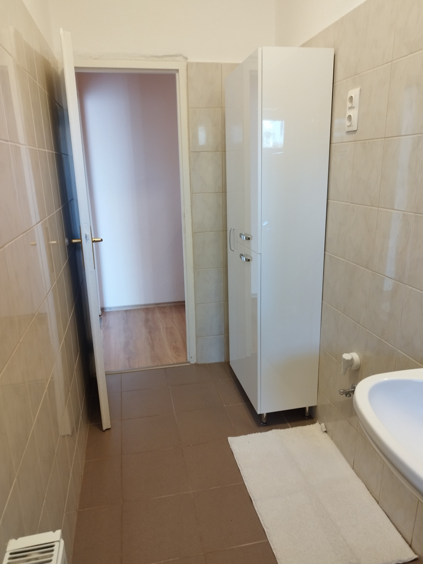 A fájl már létezik a célhelyen: import/kepek/5677069.jpg
For sale flat Szolnok  40 m<sup>2</sup> 130000 millió Ft