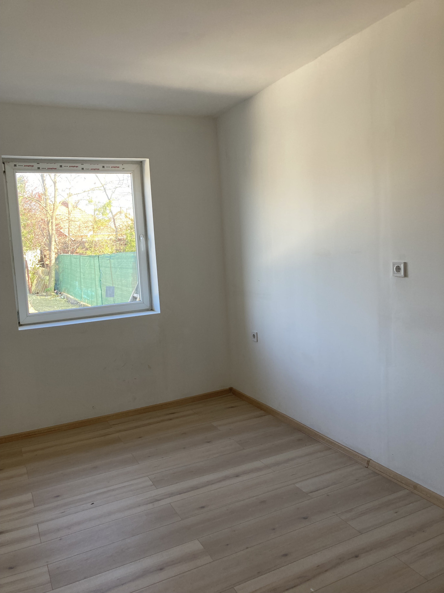 A fájl nem létezik a célhelyen: import/kepek/5705859.jpg. Másolás...
Kép sikeresen importálvaEladó Családi ház Szolnok  56 m<sup>2</sup> 19.8 millió Ft