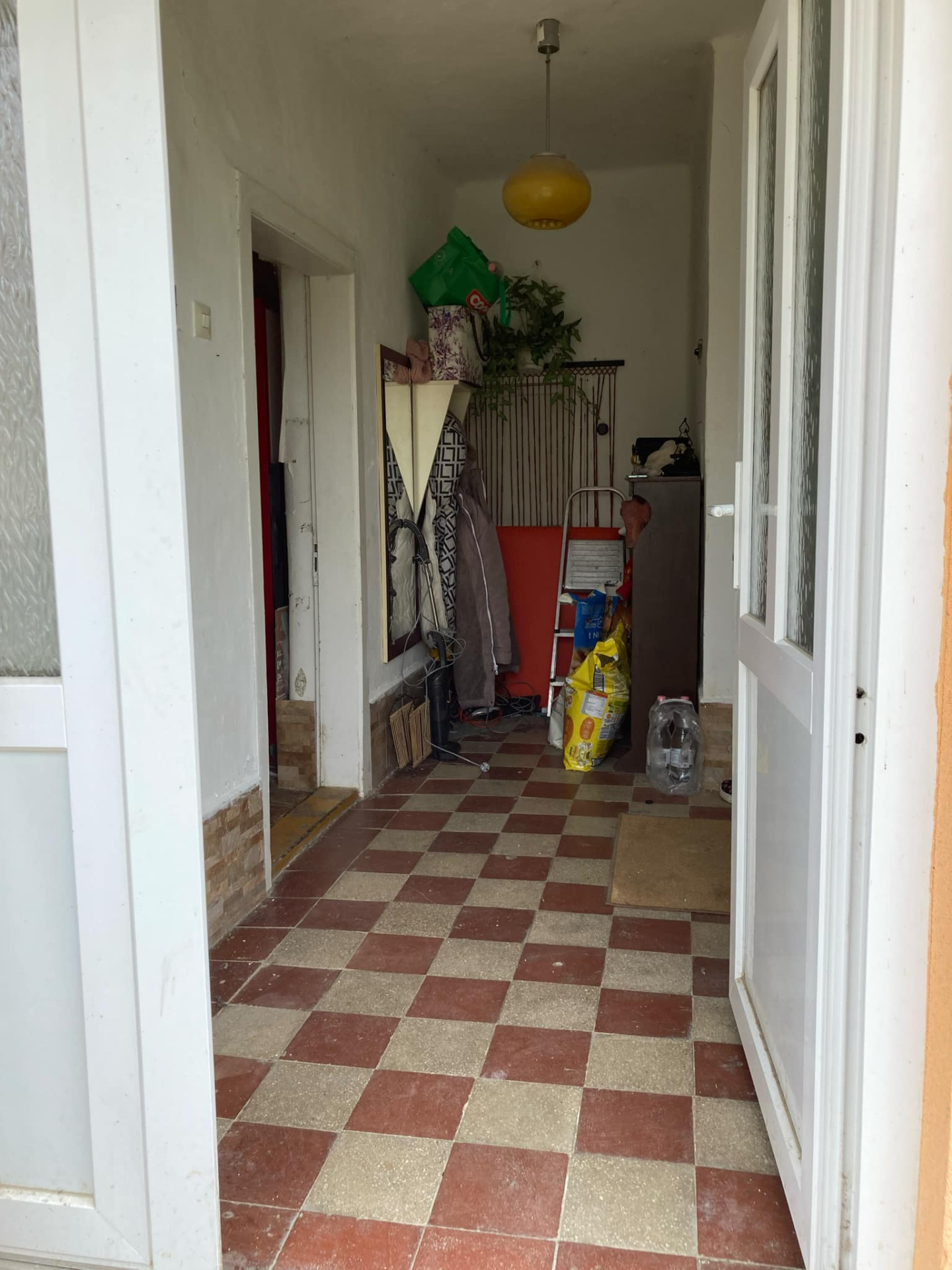 A fájl nem létezik a célhelyen: import/kepek/5708069.jpg. Másolás...
Kép sikeresen importálvaEladó Családi ház Kőtelek  65 m<sup>2</sup> 12.5 millió Ft