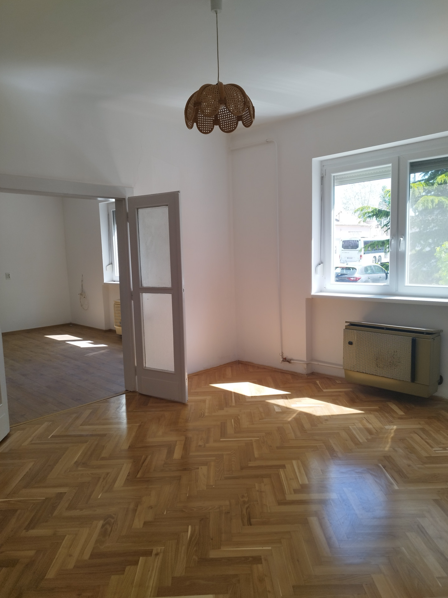 A fájl már létezik a célhelyen: import/kepek/5726724.jpg
For sale house Szolnok  57 m<sup>2</sup> 32.9 millió Ft