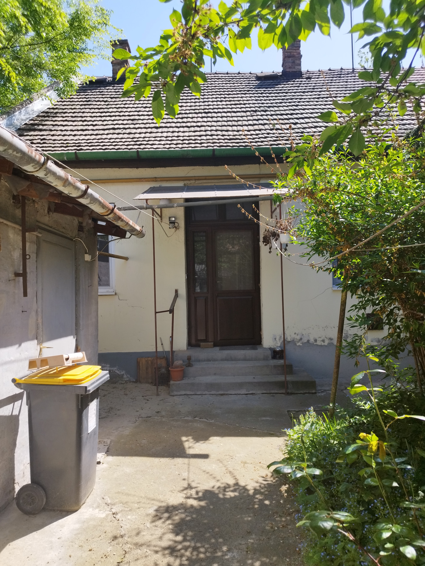 A fájl már létezik a célhelyen: import/kepek/5726725.jpg
For sale house Szolnok  57 m<sup>2</sup> 32.9 millió Ft