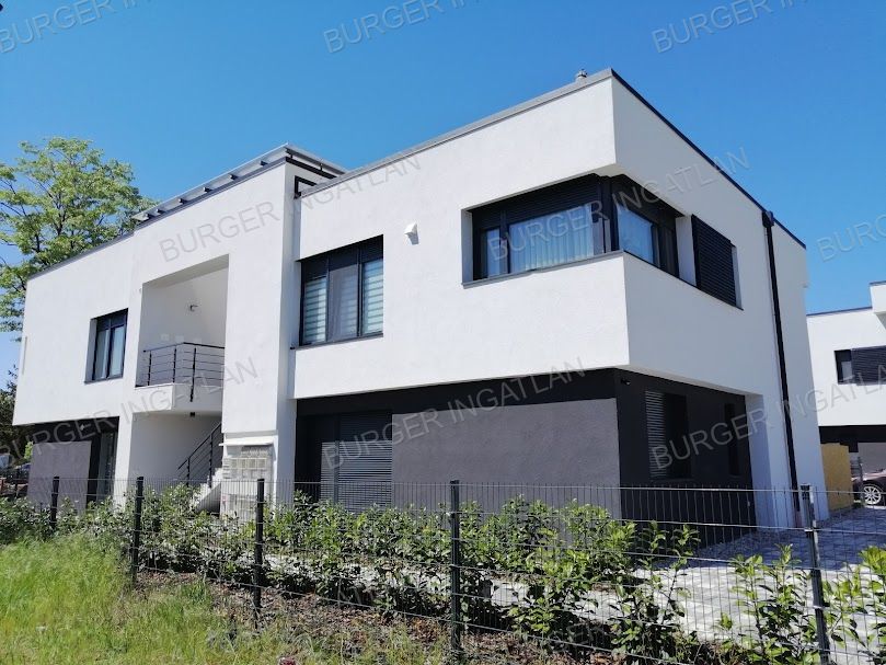 A fájl már létezik a célhelyen: import/kepek/5731264.jpg
Eladó Téglalakás Siófok  53 m<sup>2</sup> 66.5 millió Ft