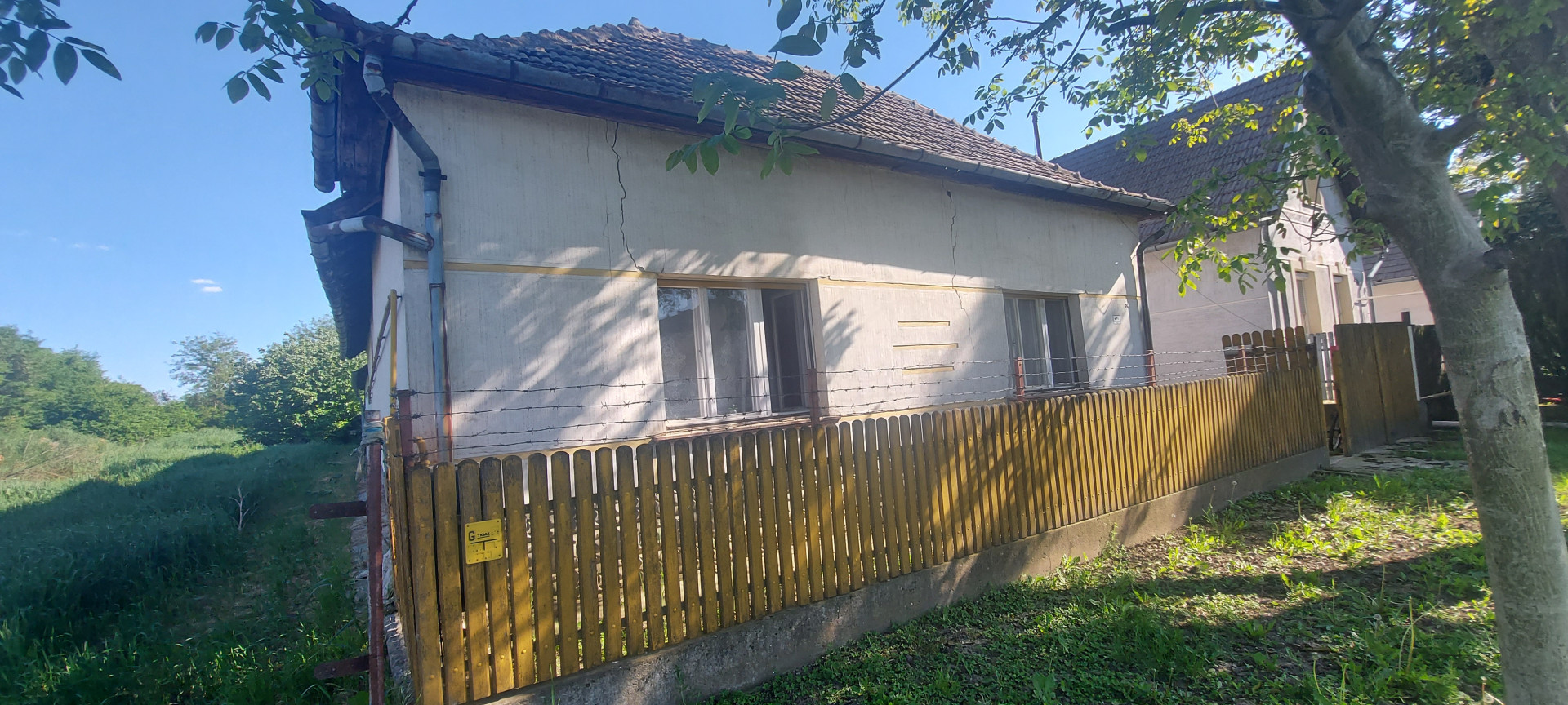 A fájl már létezik a célhelyen: import/kepek/5731724.jpg
For sale house Tiszapüspöki  120 m<sup>2</sup> 12.8 millió Ft