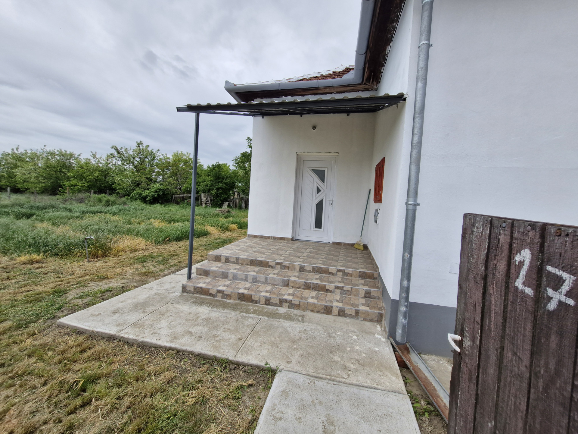 A fájl már létezik a célhelyen: import/kepek/5737452.jpg
For sale house Kunmadaras  72 m<sup>2</sup> 13.9 millió Ft