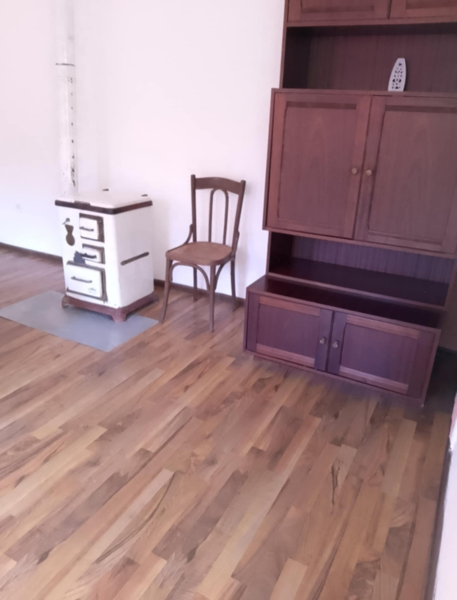 A fájl már létezik a célhelyen: import/kepek/5737751.jpg
For sale house Tiszabura  140 m<sup>2</sup> 13.5 millió Ft