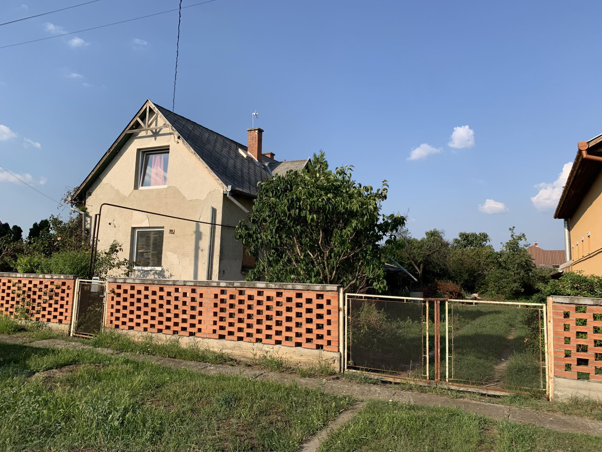 A fájl már létezik a célhelyen: import/kepek/5739078.jpg
For sale house Rákócziújfalu  130 m<sup>2</sup> 32 millió Ft