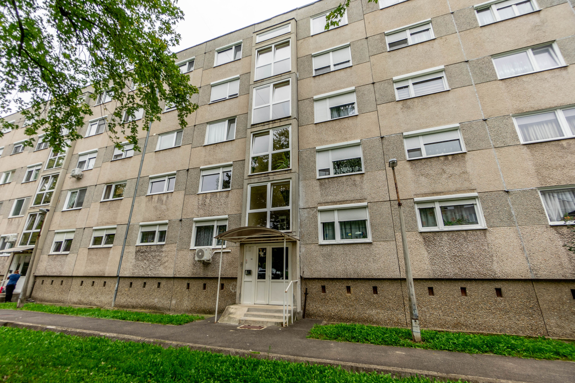 A fájl már létezik a célhelyen: import/kepek/5751549.jpg
Eladó Panellakás Kazincbarcika  51 m<sup>2</sup> 120000 millió Ft