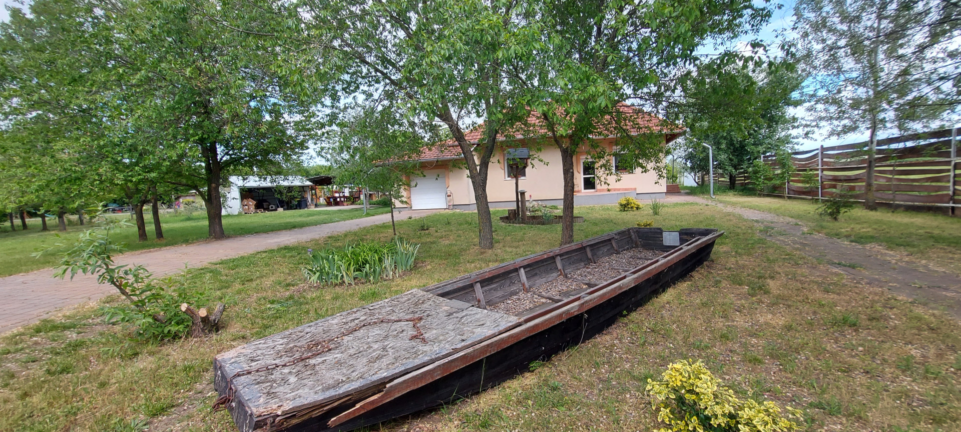 A fájl már létezik a célhelyen: import/kepek/5752964.jpg
For sale Estate Szolnok  251 m<sup>2</sup> 219 millió Ft