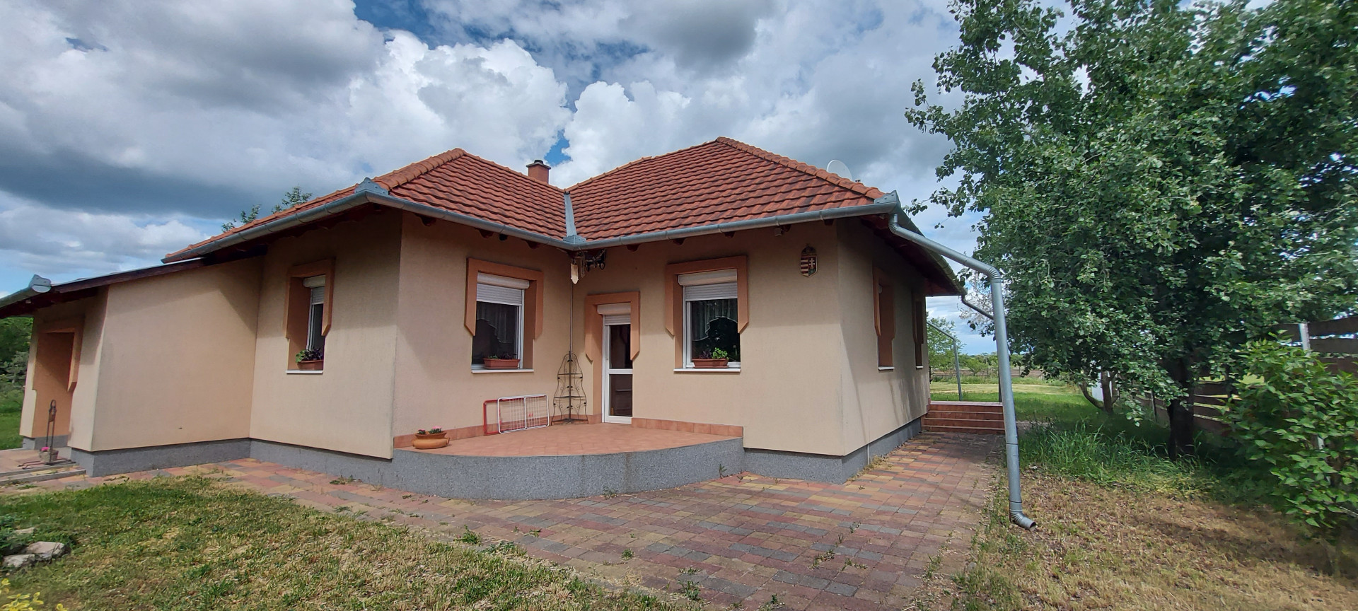 A fájl már létezik a célhelyen: import/kepek/5752967.jpg
For sale Estate Szolnok  251 m<sup>2</sup> 219 millió Ft