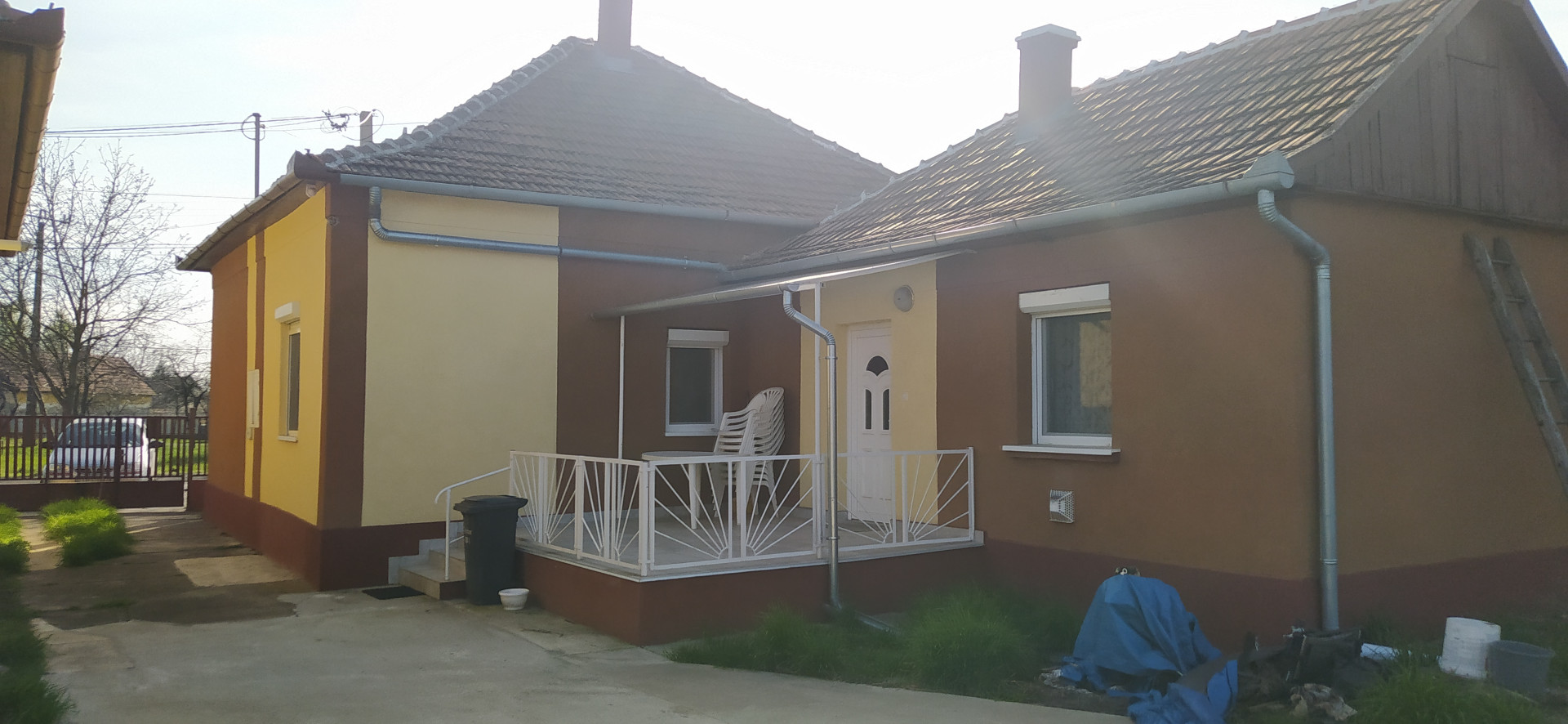 A fájl nem létezik a célhelyen: import/kepek/5760006.jpg. Másolás...
Kép sikeresen importálvaEladó Családi ház Újszász  89 m<sup>2</sup> 37 millió Ft