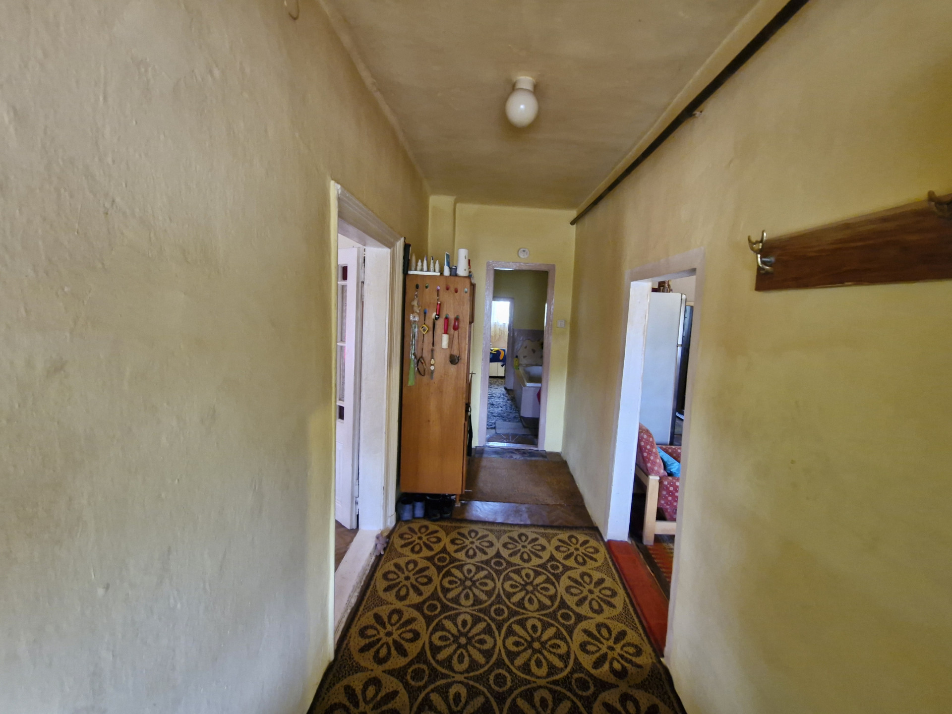 A fájl már létezik a célhelyen: import/kepek/5768916.jpg
For sale house Tiszajenő  80 m<sup>2</sup> 14.9 millió Ft