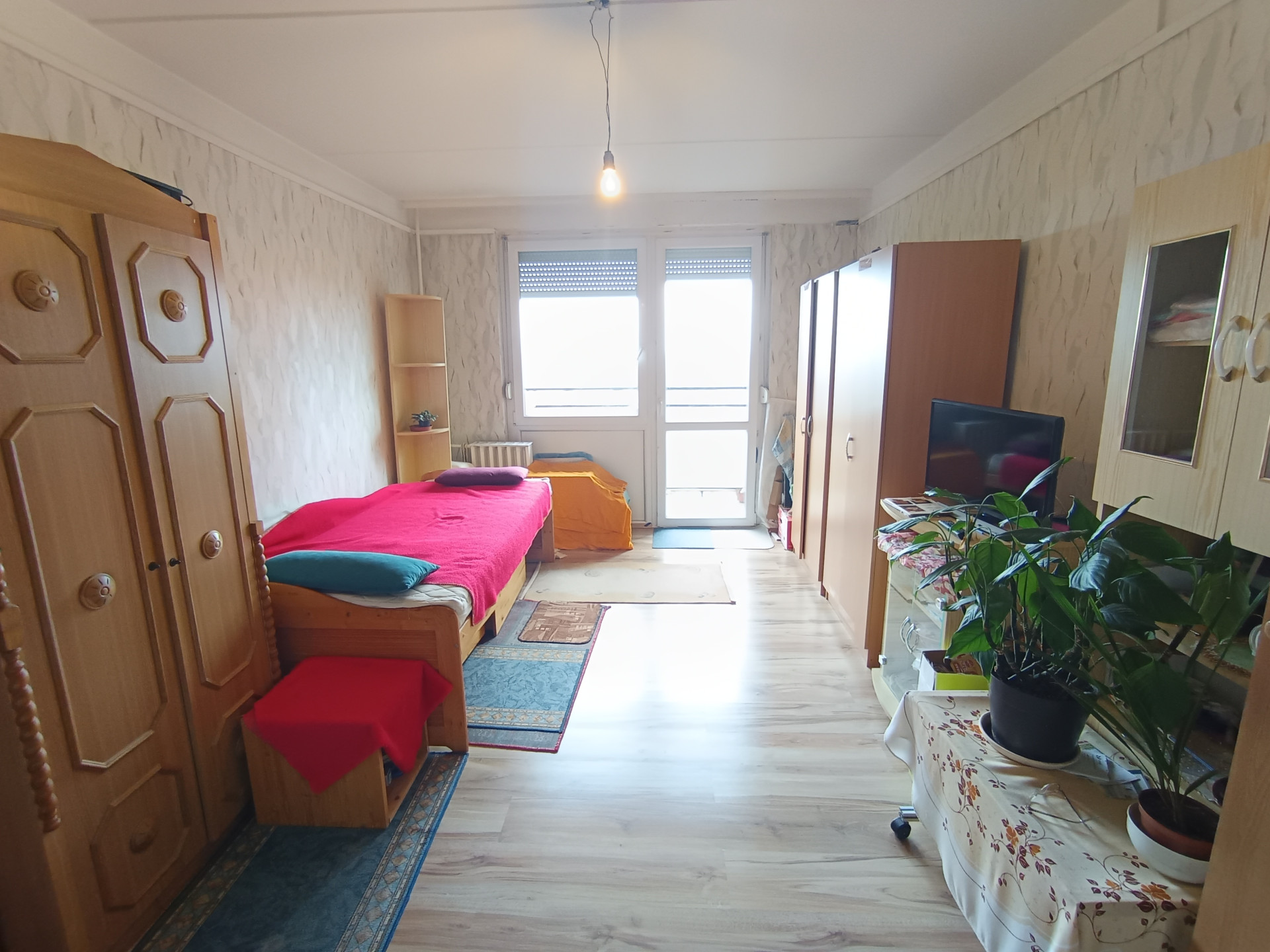 A fájl már létezik a célhelyen: import/kepek/5769704.jpg
Eladó Panellakás Miskolc  55 m<sup>2</sup> 23.99 millió Ft