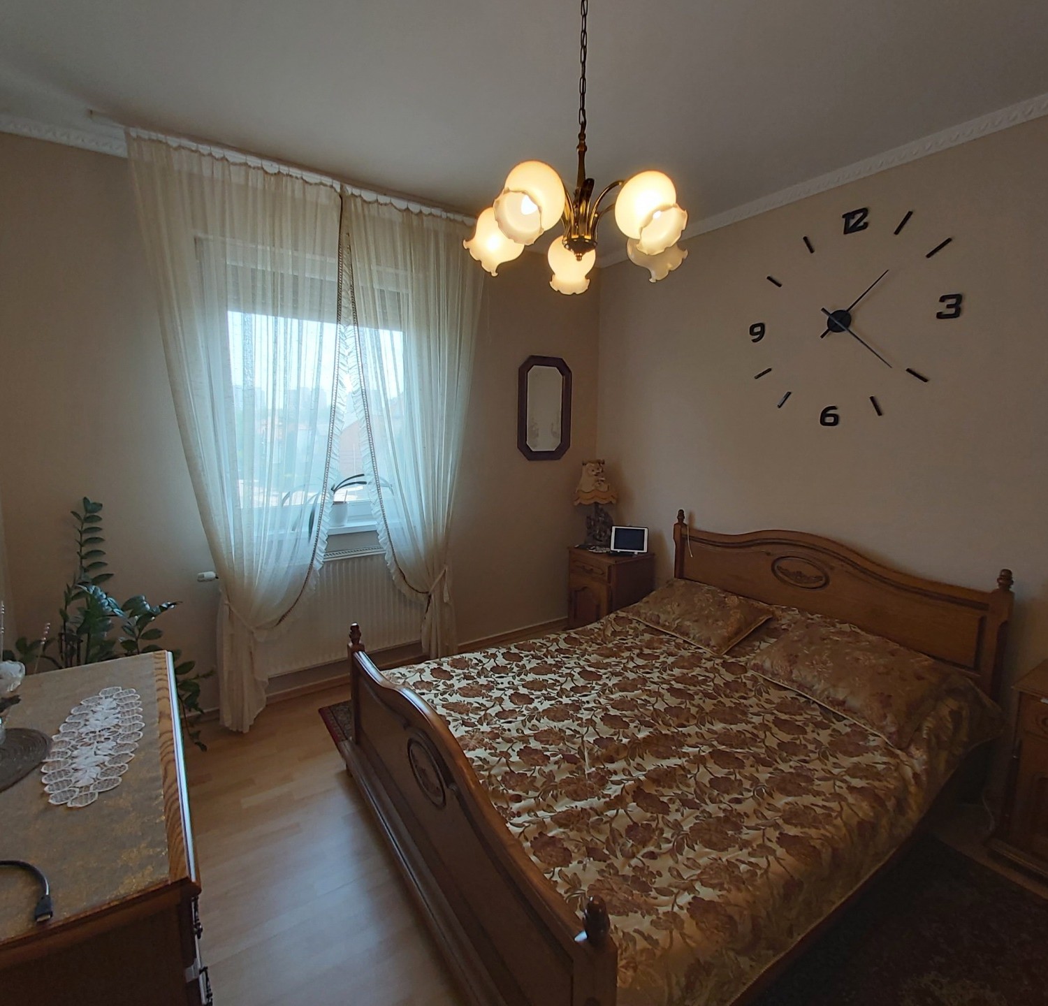 A fájl már létezik a célhelyen: import/kepek/5783111.jpg
Eladó Téglalakás Tiszaújváros  88 m<sup>2</sup> 0.35 millió Ft