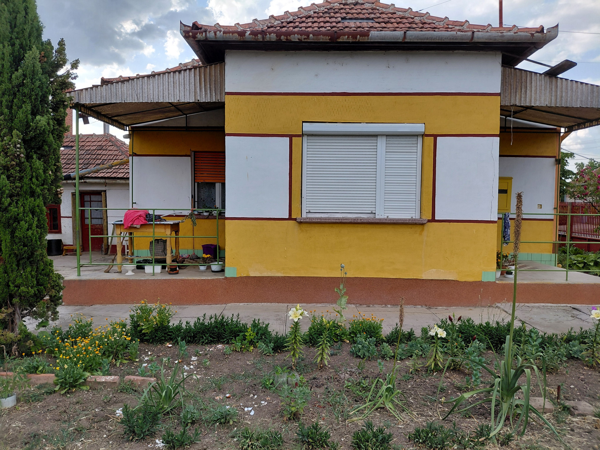 A fájl már létezik a célhelyen: import/kepek/5790130.jpg
For sale house Törökszentmiklós  57 m<sup>2</sup> 19 millió Ft