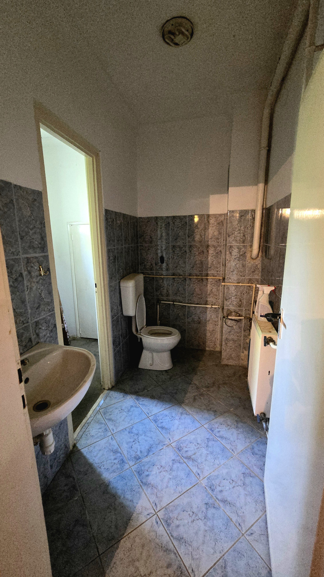 A fájl már létezik a célhelyen: import/kepek/5799003.jpg
Eladó Családi ház Girincs  76 m<sup>2</sup> 15.9 millió Ft