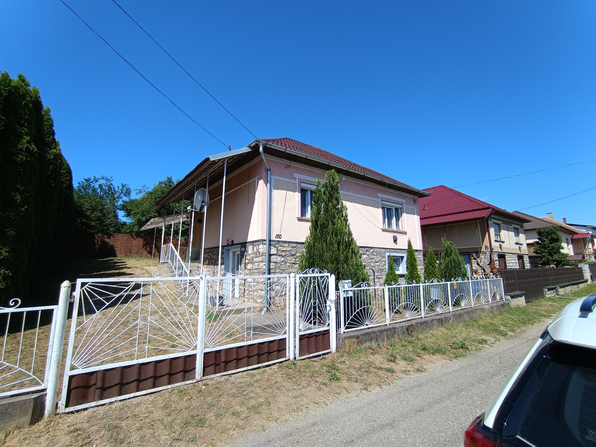 A fájl már létezik a célhelyen: import/kepek/5803463.jpg
Eladó Családi ház Szögliget  106 m<sup>2</sup> 18.5 millió Ft