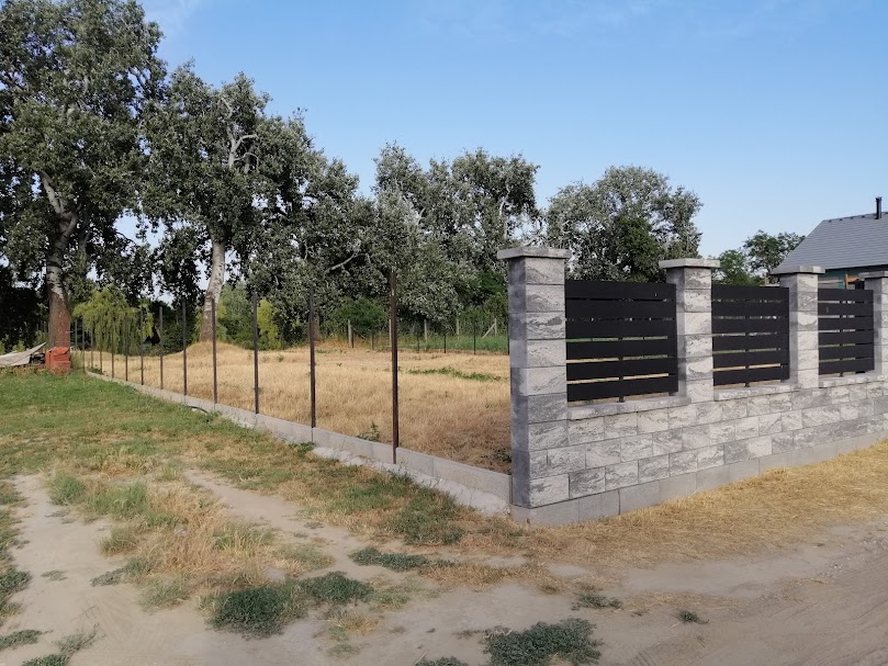 A fájl már létezik a célhelyen: import/kepek/5805846.jpg
Eladó Építési telek Szigetcsép  683 m<sup>2</sup> 45 millió Ft