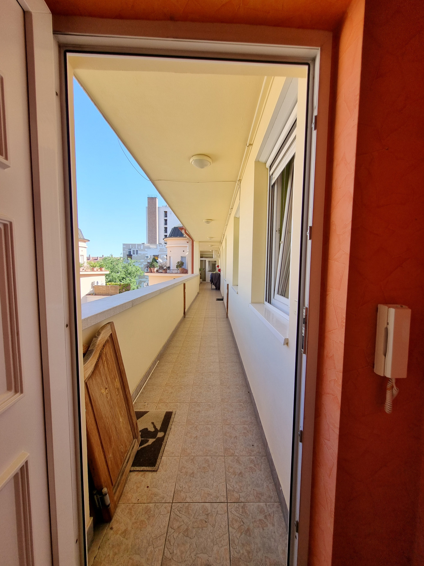 A fájl már létezik a célhelyen: import/kepek/5812001.jpg
For sale Condominium Szolnok  96 m<sup>2</sup> 62.5 millió Ft