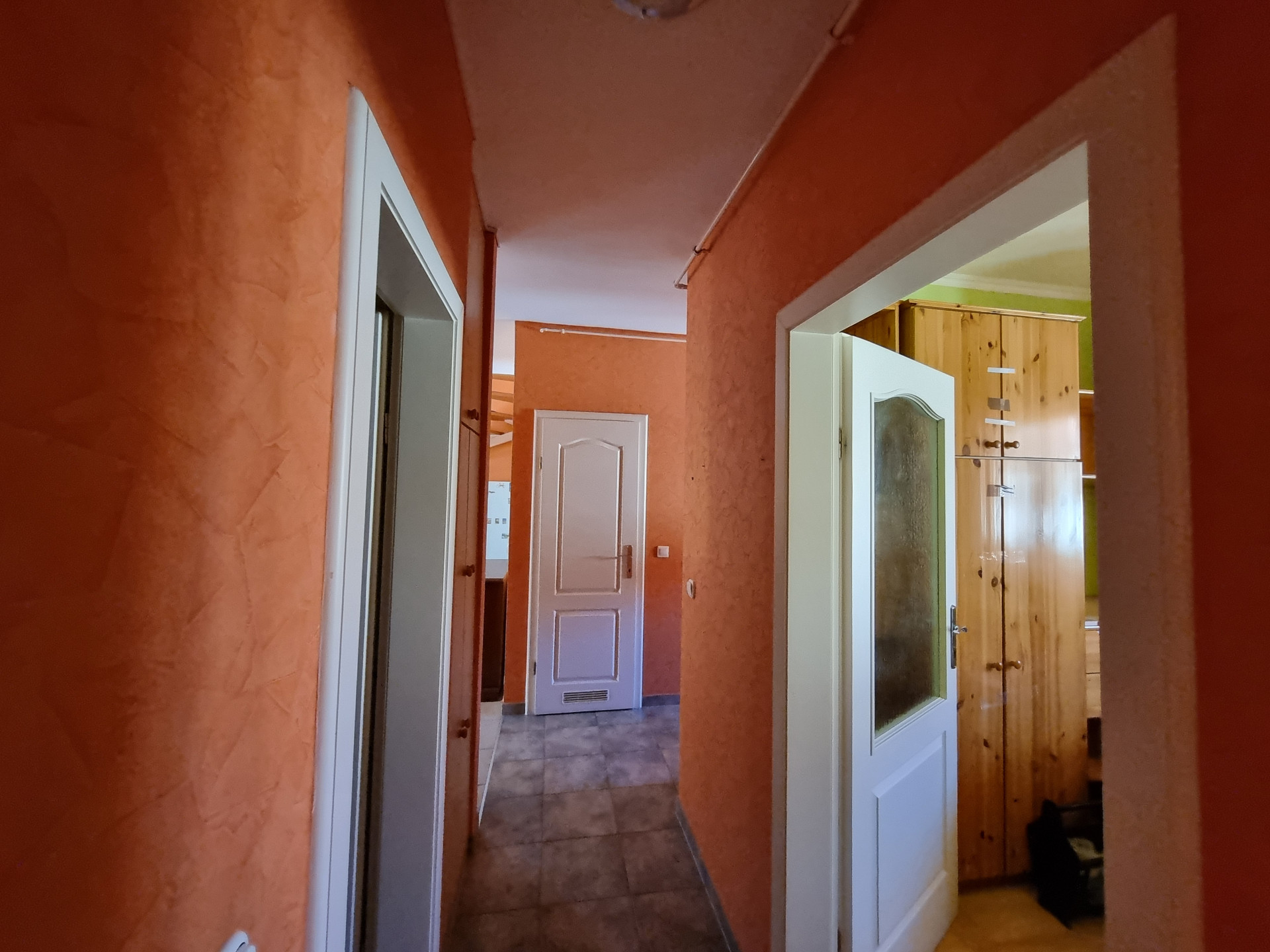 A fájl már létezik a célhelyen: import/kepek/5812016.jpg
For sale Condominium Szolnok  96 m<sup>2</sup> 62.5 millió Ft