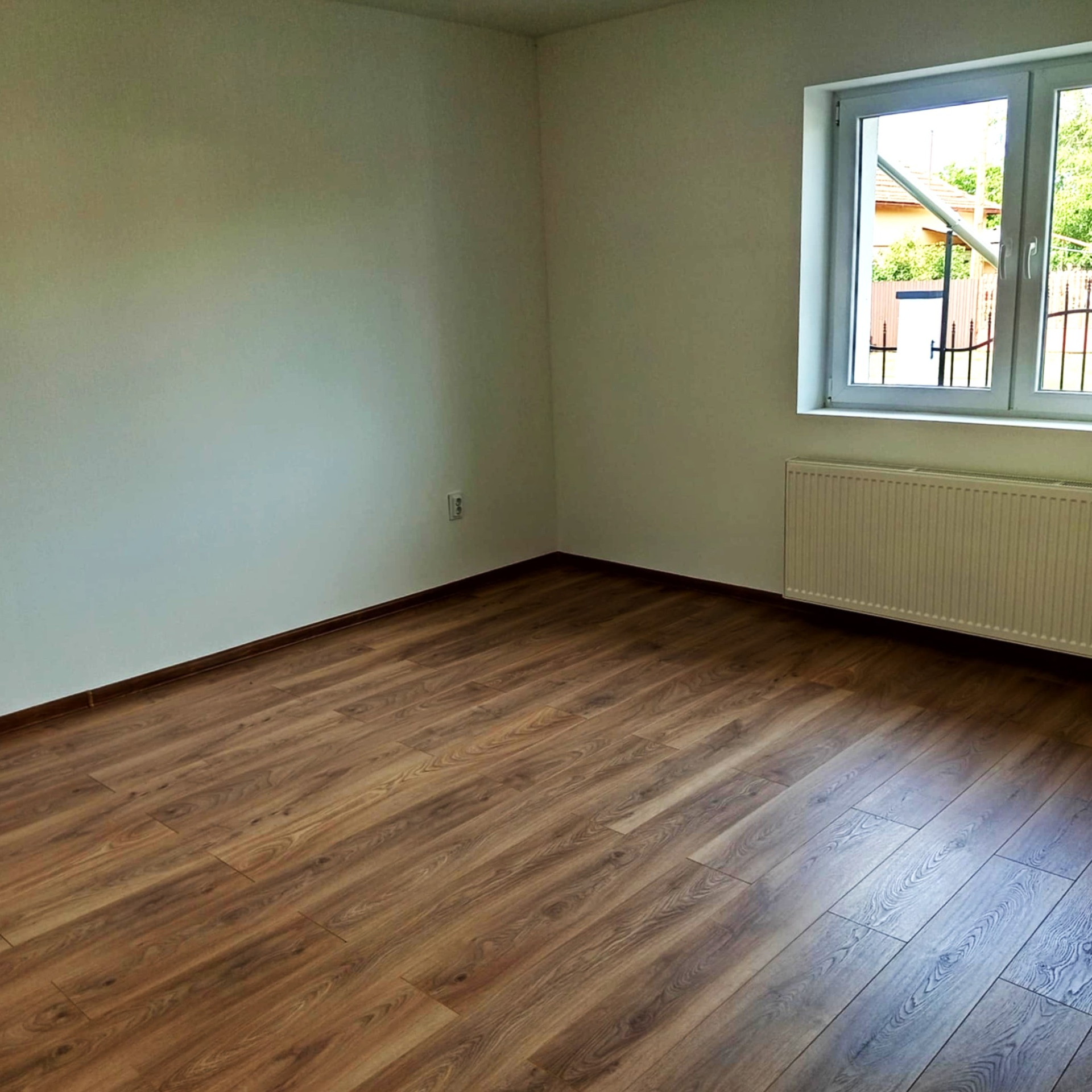 A fájl már létezik a célhelyen: import/kepek/5826530.jpg
Eladó Családi ház Szajol  86 m<sup>2</sup> 45.9 millió Ft