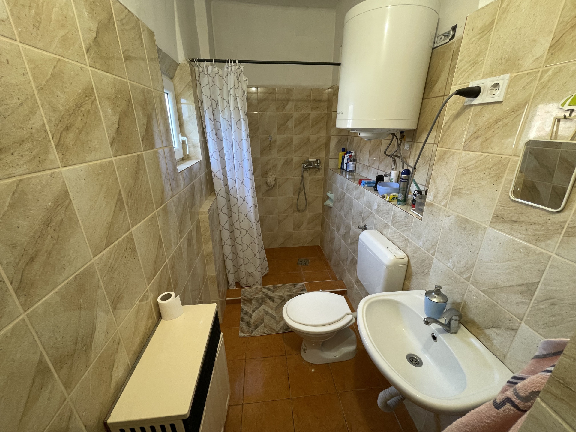 A fájl már létezik a célhelyen: import/kepek/5827771.jpg
Eladó Családi ház Mezőzombor  81 m<sup>2</sup> 13.2 millió Ft