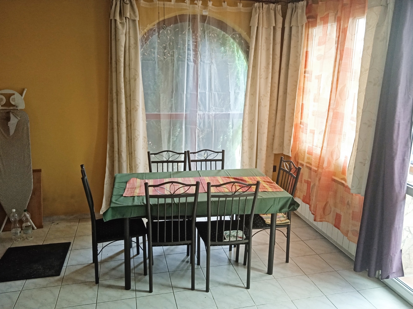 A fájl már létezik a célhelyen: import/kepek/5828338.jpg
For sale house Pécel  270 m<sup>2</sup> 0.35 millió Ft