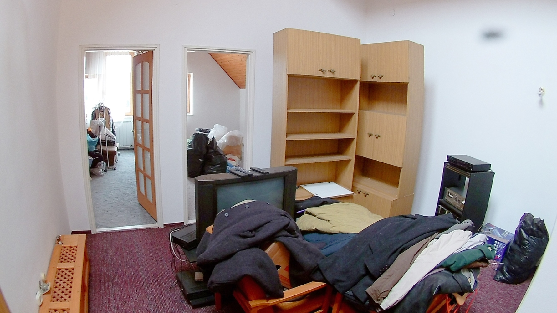 A fájl már létezik a célhelyen: import/kepek/5828448.jpg
For sale Semi-detached house Budapest, III. kerület  400 m<sup>2</sup> 200 millió Ft