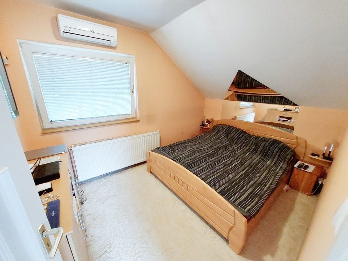 A fájl már létezik a célhelyen: import/kepek/5828473.jpg
For sale house Pócsmegyer  150 m<sup>2</sup> 89.5 millió Ft
