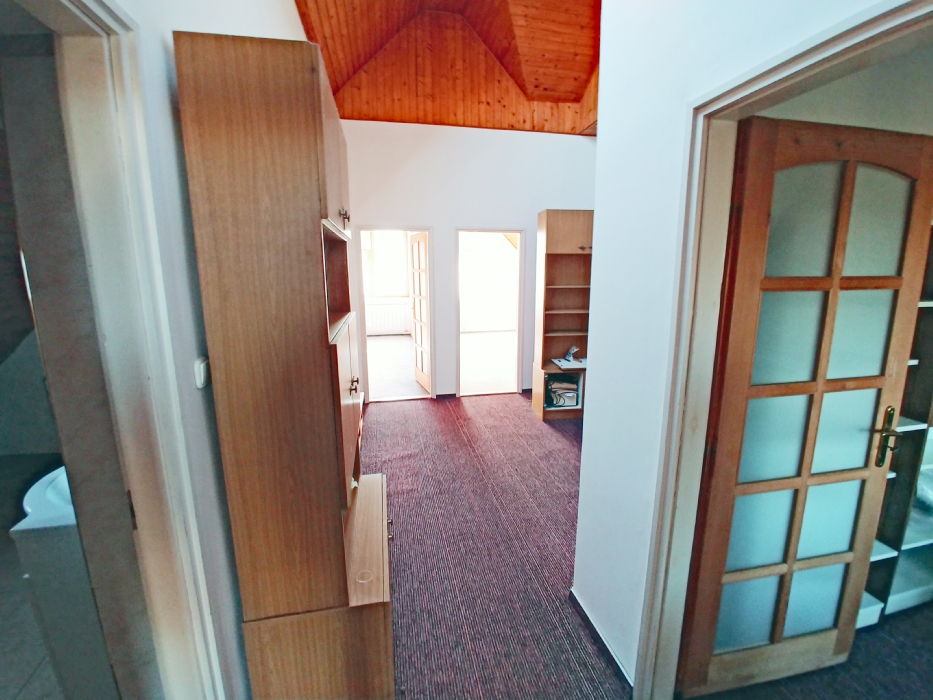A fájl már létezik a célhelyen: import/kepek/5828491.jpg
For sale flat Budapest, III. kerület  300 m<sup>2</sup> 200 millió Ft