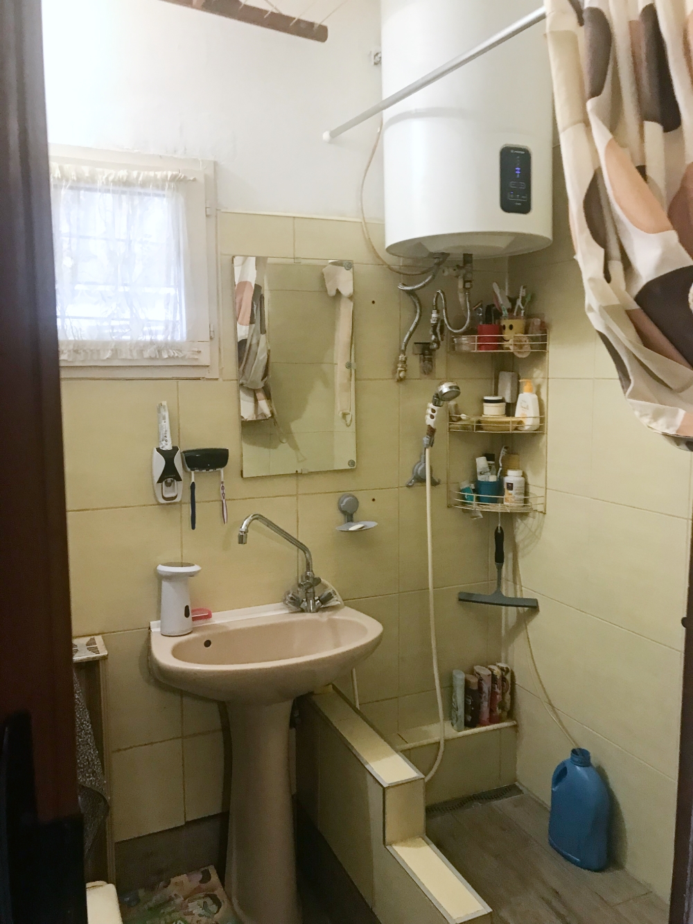 A fájl már létezik a célhelyen: import/kepek/5828512.jpg
For sale house Budapest, III. kerület  81 m<sup>2</sup> 125 millió Ft