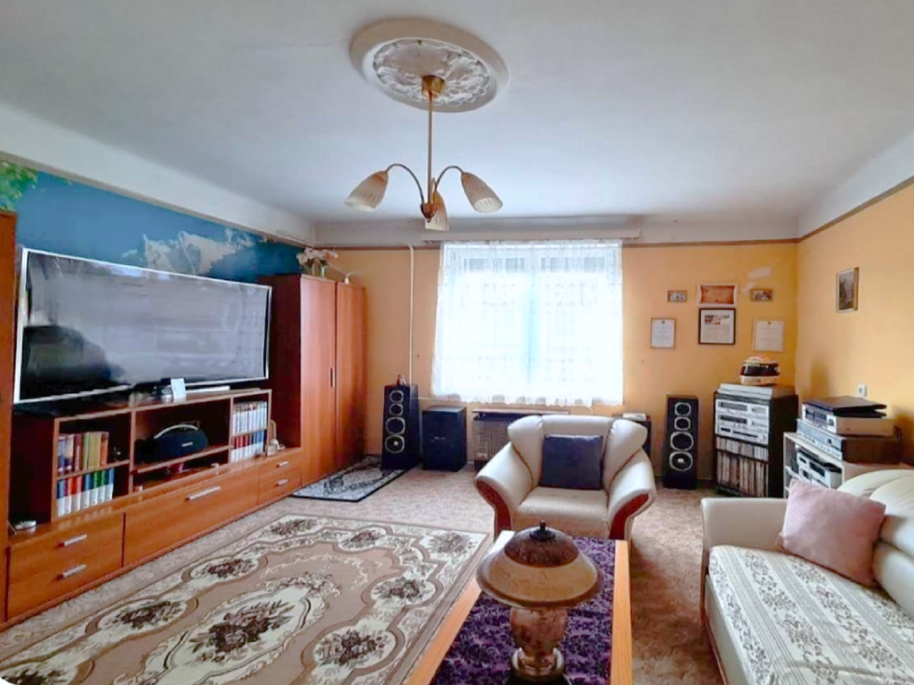 A fájl már létezik a célhelyen: import/kepek/5828565.jpg
For sale house Budapest, III. kerület  132 m<sup>2</sup> 138.9 millió Ft