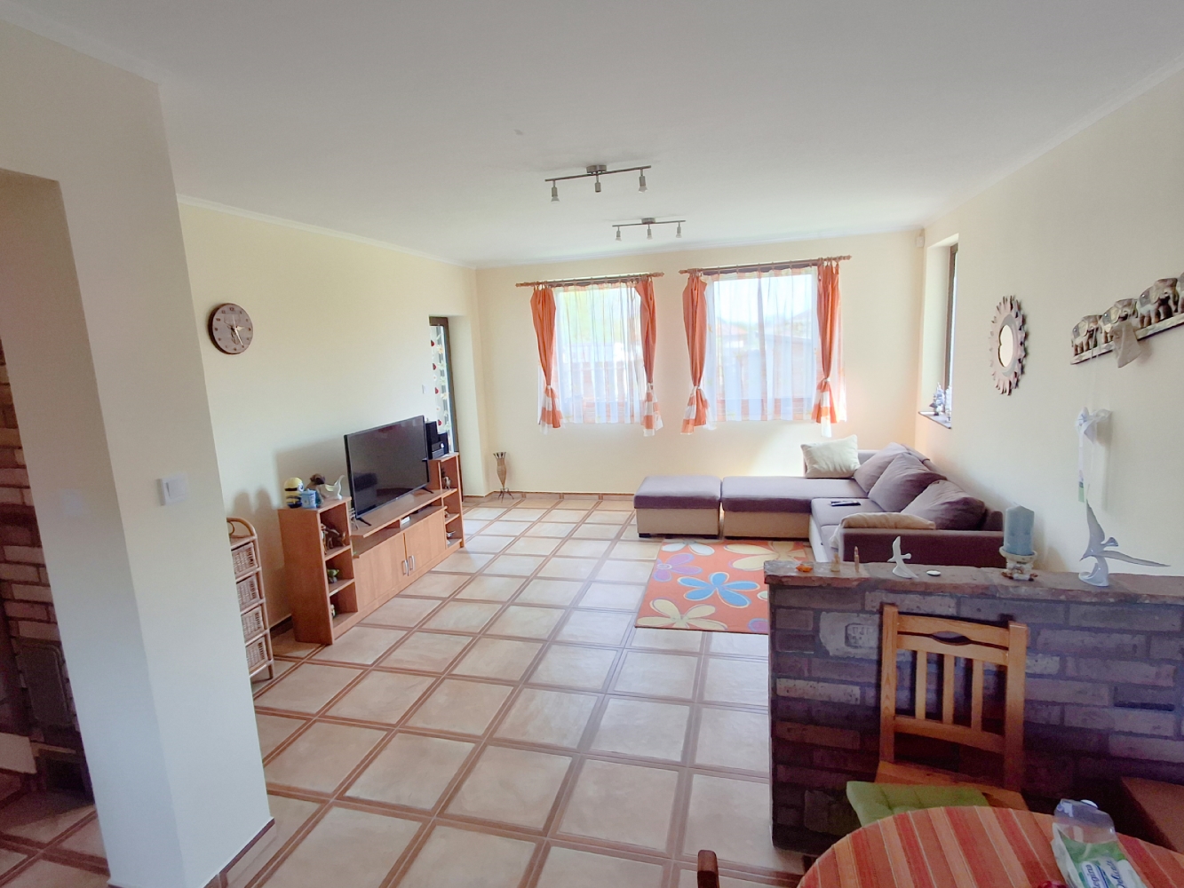 A fájl már létezik a célhelyen: import/kepek/5828666.jpg
For sale flat Pomáz  120 m<sup>2</sup> 119.9 millió Ft