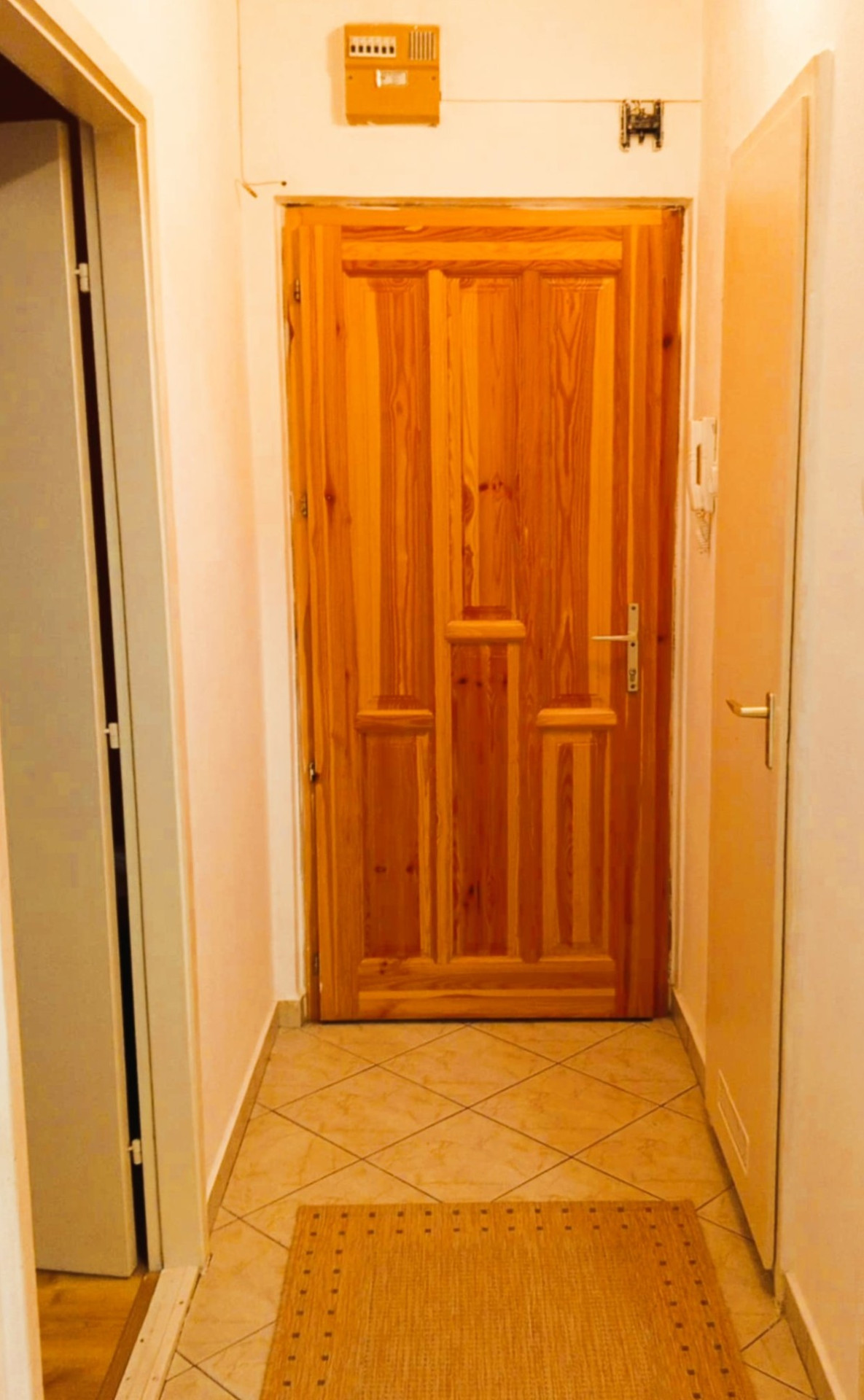 A fájl már létezik a célhelyen: import/kepek/5832161.jpg
Eladó Panellakás Szolnok  54 m<sup>2</sup> 30.9 millió Ft